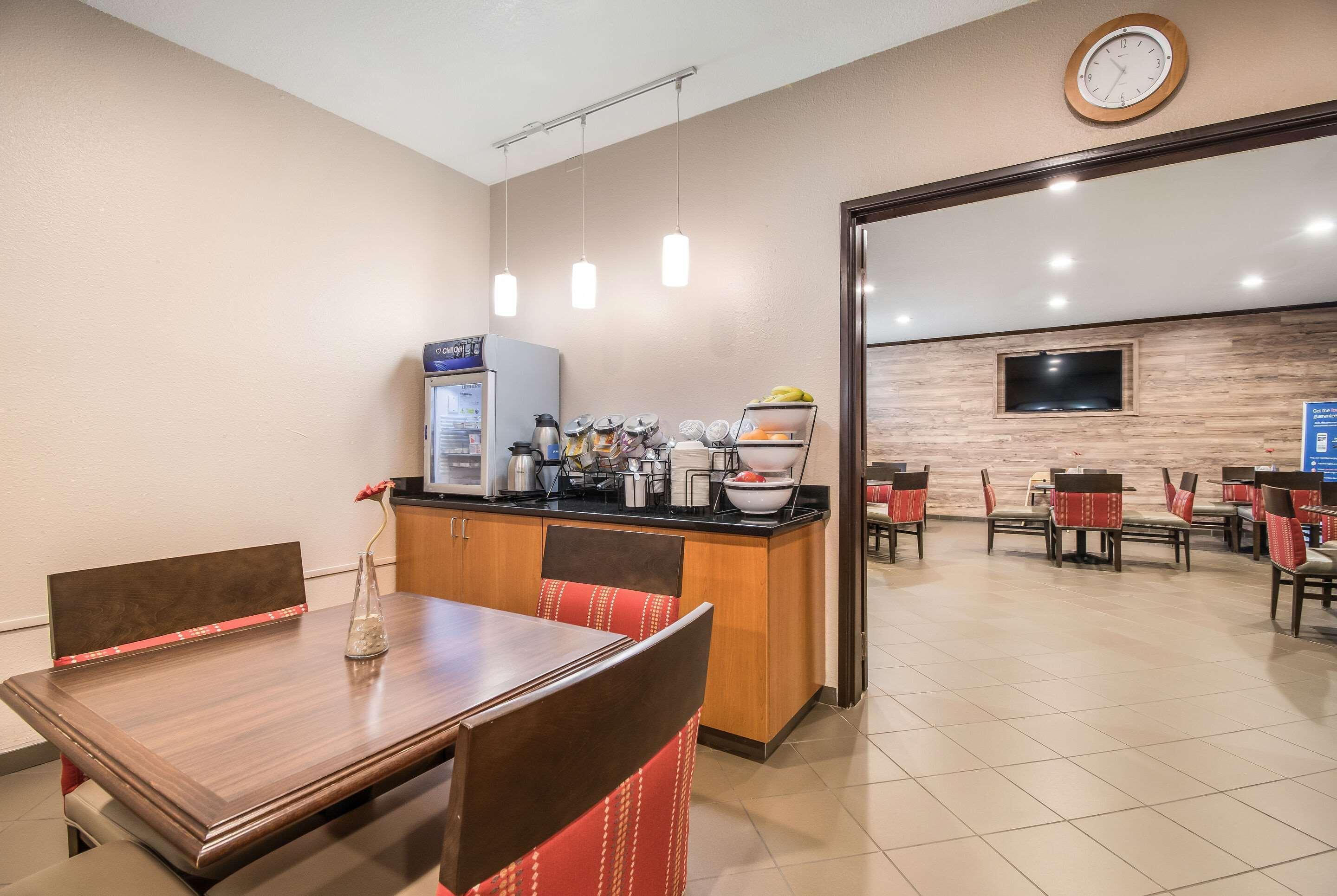 Comfort Inn Newport Zewnętrze zdjęcie
